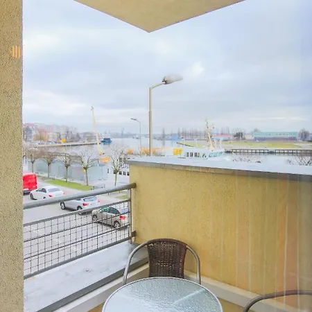 - Apartament Nad Kanalem Apartment Swinoujscie