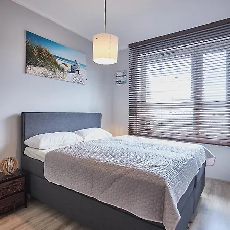 - Apartament Nad Kanalem *