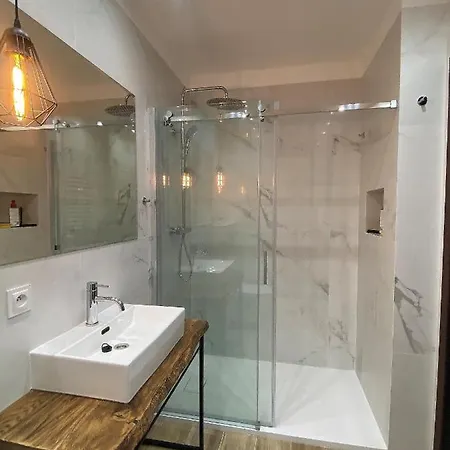 - Apartament Nad Kanalem Apartment Swinoujscie